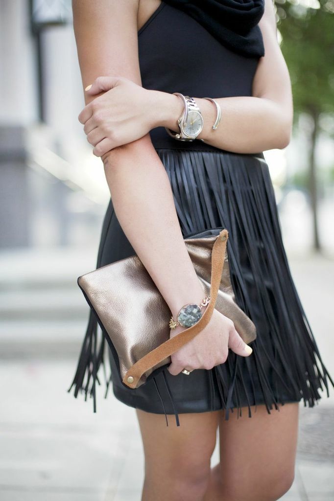 Baton Rouge-based SavvyRoot handbag and snap scarves